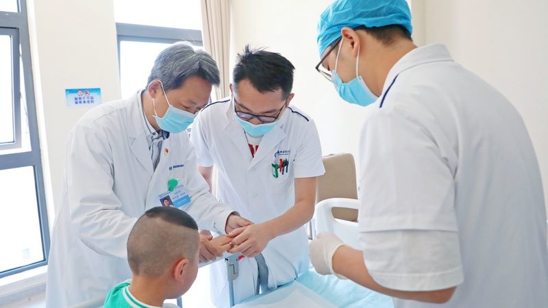 留学体检不合格的原因有很多，常见的包括以下几种：